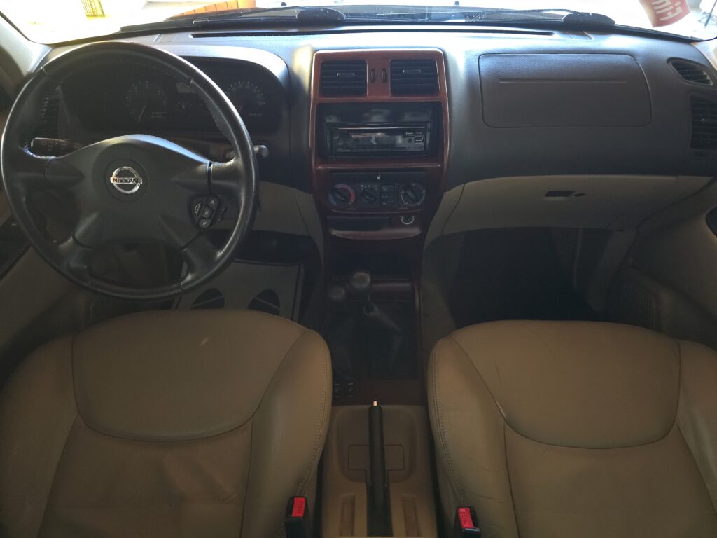NISSAN Terrano