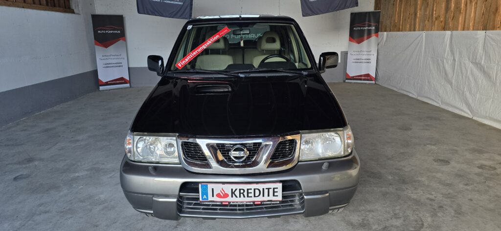 NISSAN Terrano